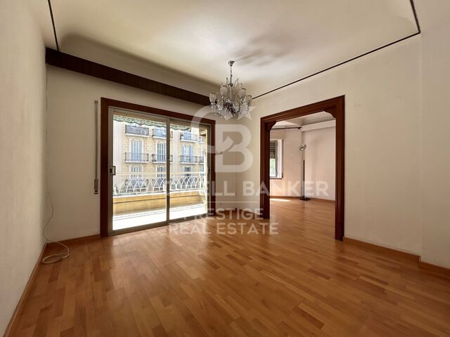 Super flat for sale in central Barcelona