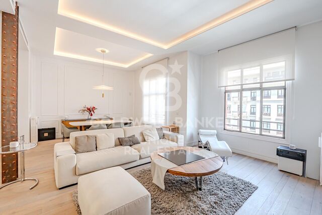 Extraordinary flat for sale in Gran Vía, Madrid