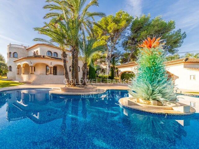 Villa 4 Bedrooms Sale Jávea / Xàbia