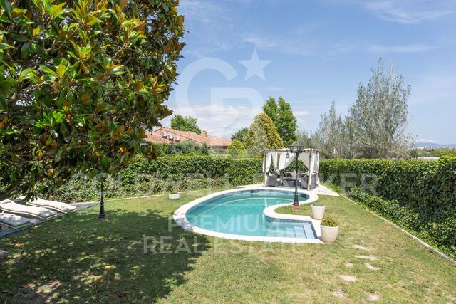 Exclusiva casa con piscina en Sant Quirze del Vallès