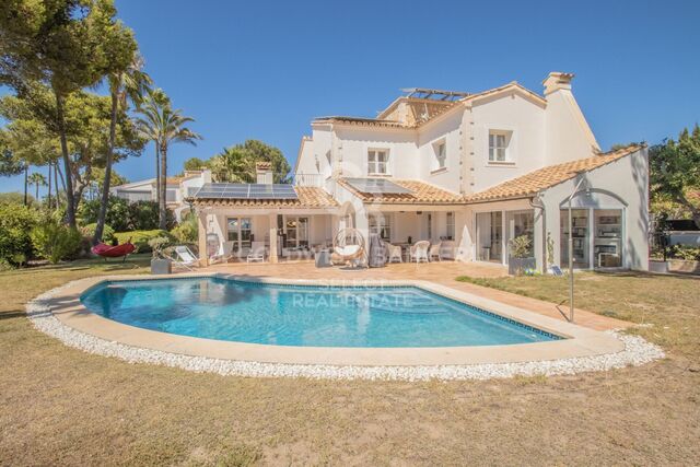 Villa Mediterránea en Nova Santa Ponsa, Mallorca