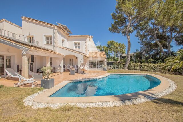 Villa Mediterránea en Nova Santa Ponsa, Mallorca