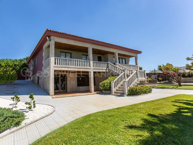 Mansión de lujo en Sanxenxo con vista a las Islas Ons