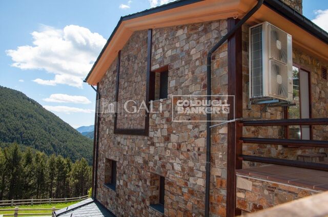 Villa 4 Bedrooms Sale Canillo