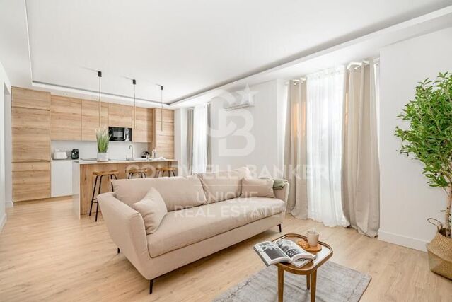Magnificent flat for sale in Malasaña, Centro in Madrid