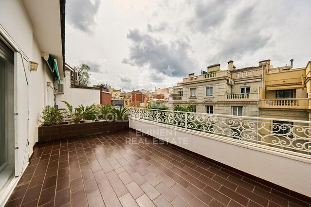 Penthouse 4 Bedrooms Sale Barcelona