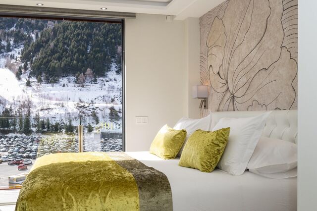 Apartment 4 Bedrooms Sale Canillo