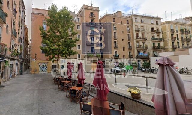 Edificio a reformar para Rentabilidad con 9 pisos y 2 Aticos en Sant Pere