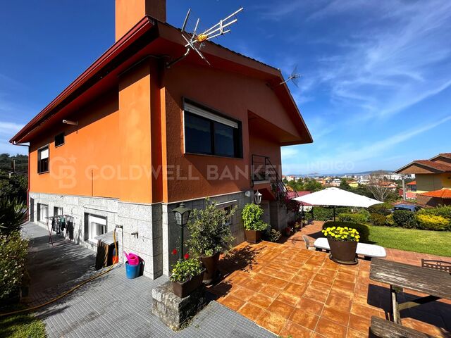 Chalet 4 Bedrooms Duplex Sale Vigo