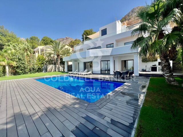 Stunning Luxury Home in Altea Hills