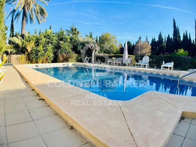 Villa 5 Bedrooms Sale l'Alfàs del Pi