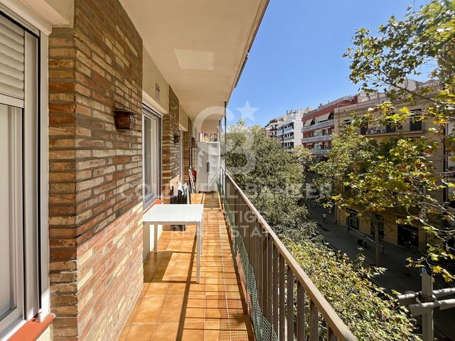 Piso en venta en Les Corts