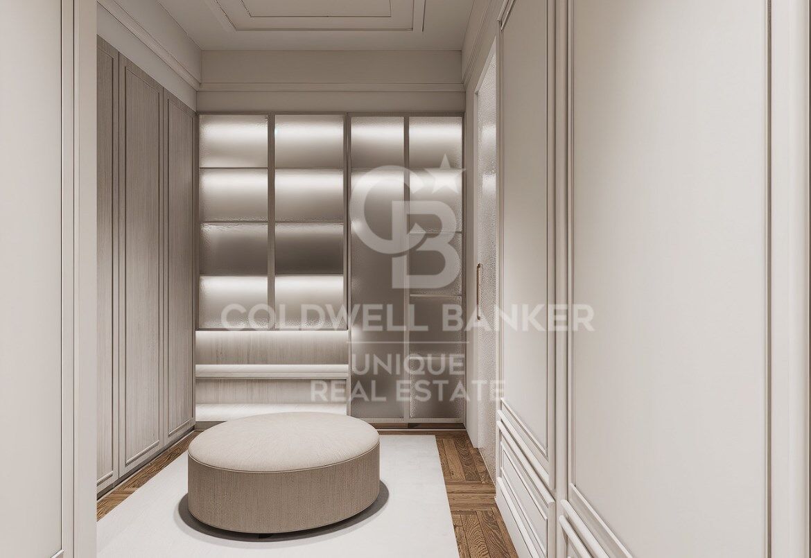 Exclusive property for sale with terrace and classic charm, in Barrio de Salamanca, Madrid