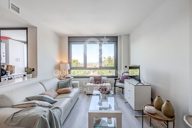 Magnificent flat for sale in Montecarmelo, Fuencarral - El Pardo, Madrid