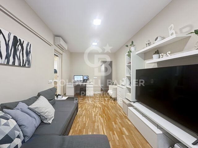 Apartment for sale in Sagrada Familia.