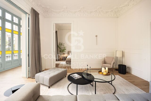 Flat 3 Bedrooms Sale Barcelona