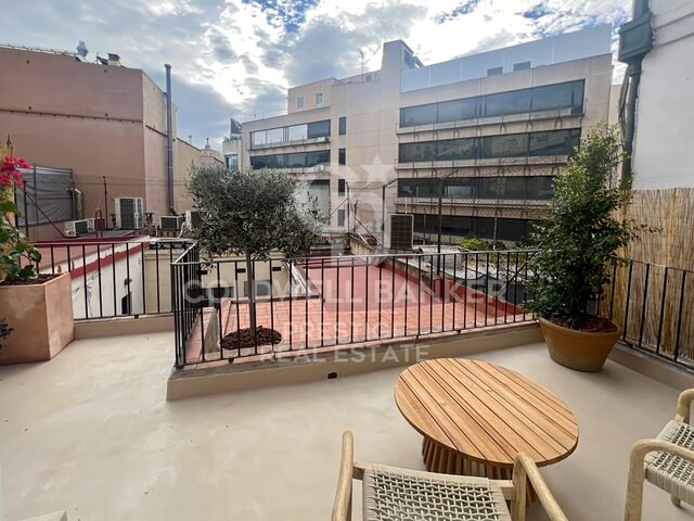 Apartment with terrace in Central Barcelona