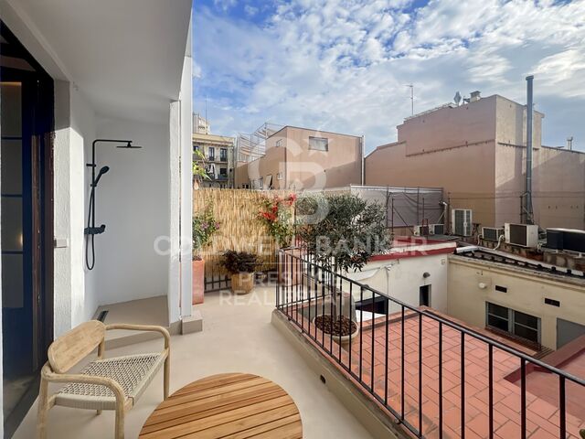 Apartment with terrace in Central Barcelona