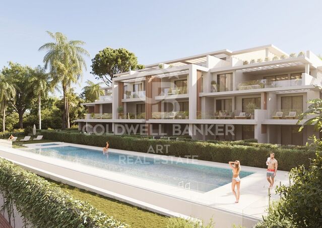 Luxury apartments with sea views in Royal Park, Estepona