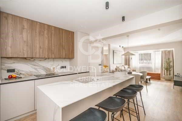 Grand appartement rénové dans le Barrio de Salamanca, Madrid.