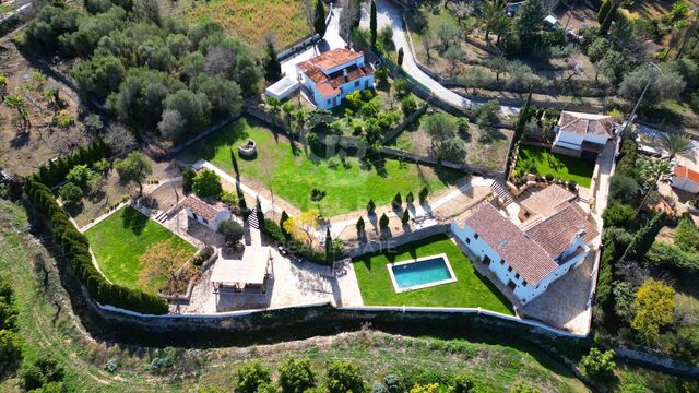 Finca en el Valle de Orba - Un Refugio de Paz y Belleza