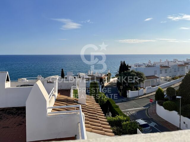 Chalet with a communal pool in Sant Pol de Mar