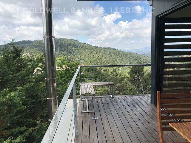 Designer penthouse for rent in Vallvidrera