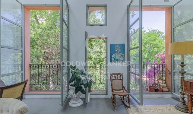 Auténtico loft de 250 m² con jardín en Poble-sec