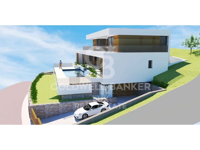 Land, construction project and building permit for a villa in El Port de la Selva