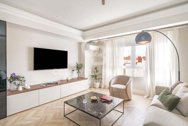 Brand new luxury flat in the Barrio de Salamanca, Madrid.