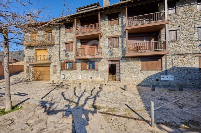 Apartment 2 Bedrooms Sale Bellver de Cerdanya