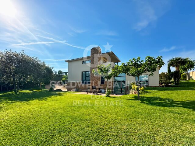 Maison de luxe avec piscine intérieure à L'Escala