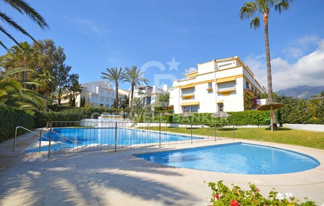 Beautiful beachside House in Marbella Golden Mile