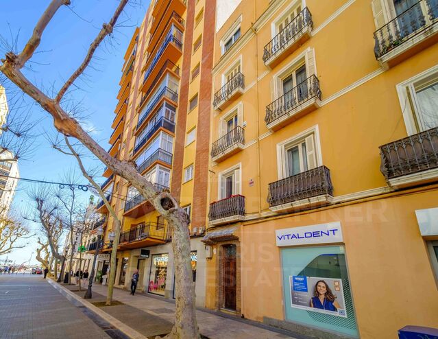 ¡EXCLUSIVA! Apartamento excepcional en el corazón de Denia.