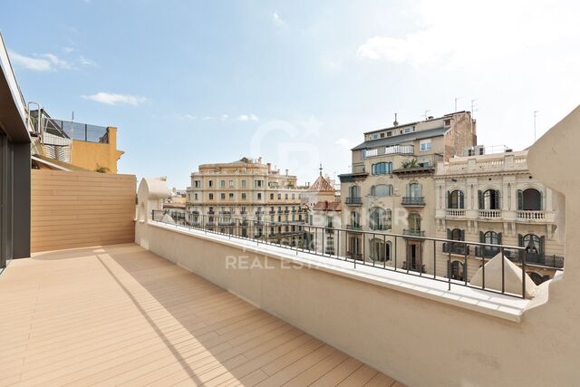 Luxus-Penthouse-Maisonette in Barcelon