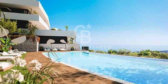 Luxury apartments in Altos de los Monteros, Marbella