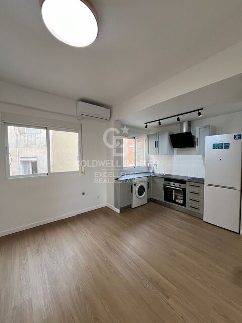 RENOVATED FLAT, IDEAL OPPORTUNITY FOR INVESTMENT