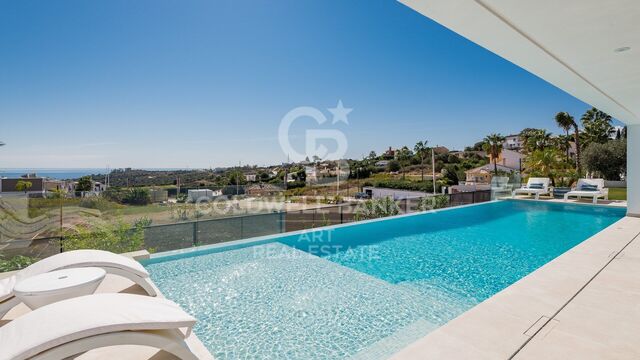 Luxury villa in Valle Romano Golf, Estepona