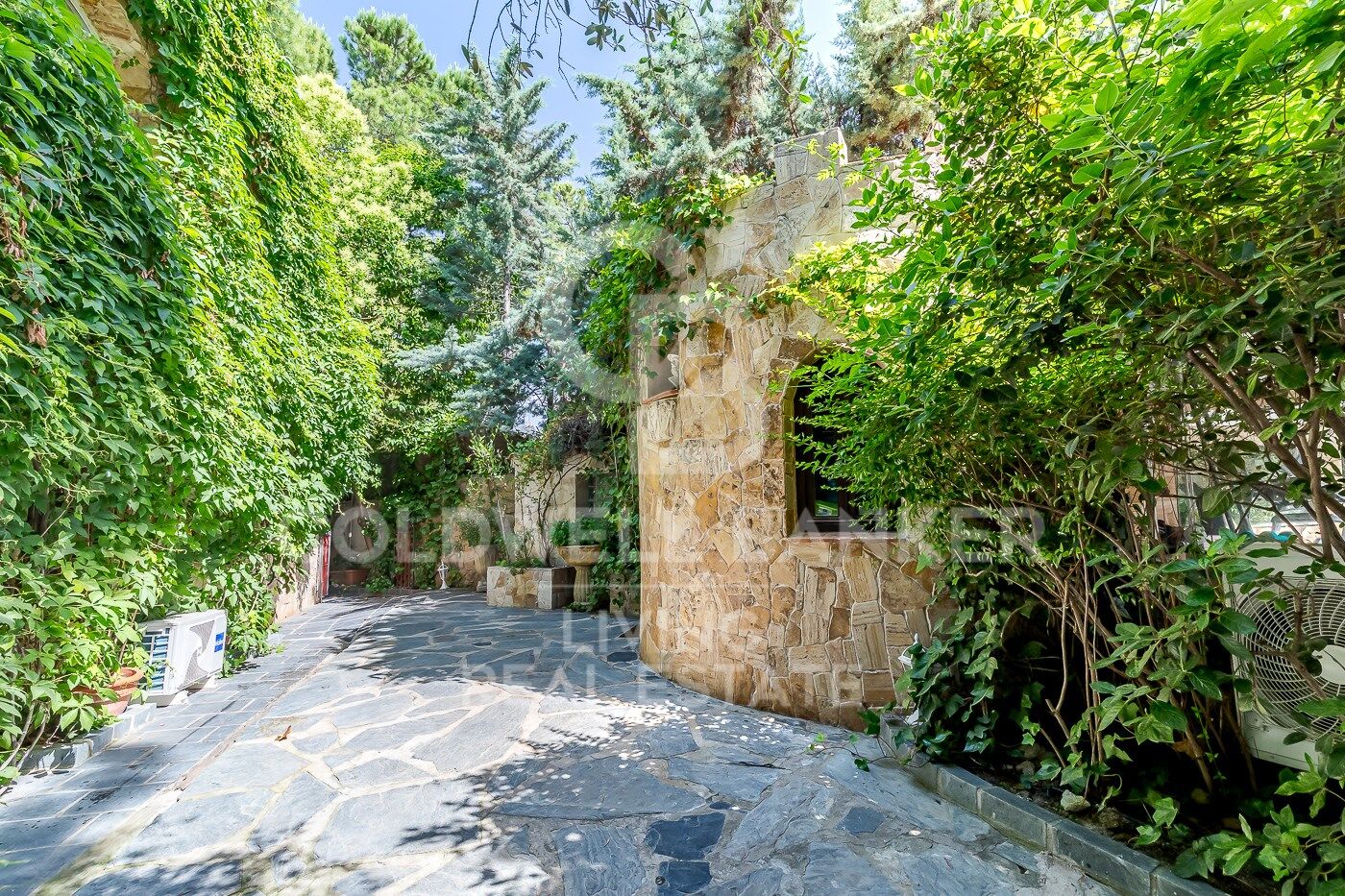 Chalet 7 Bedrooms Sale Majadahonda