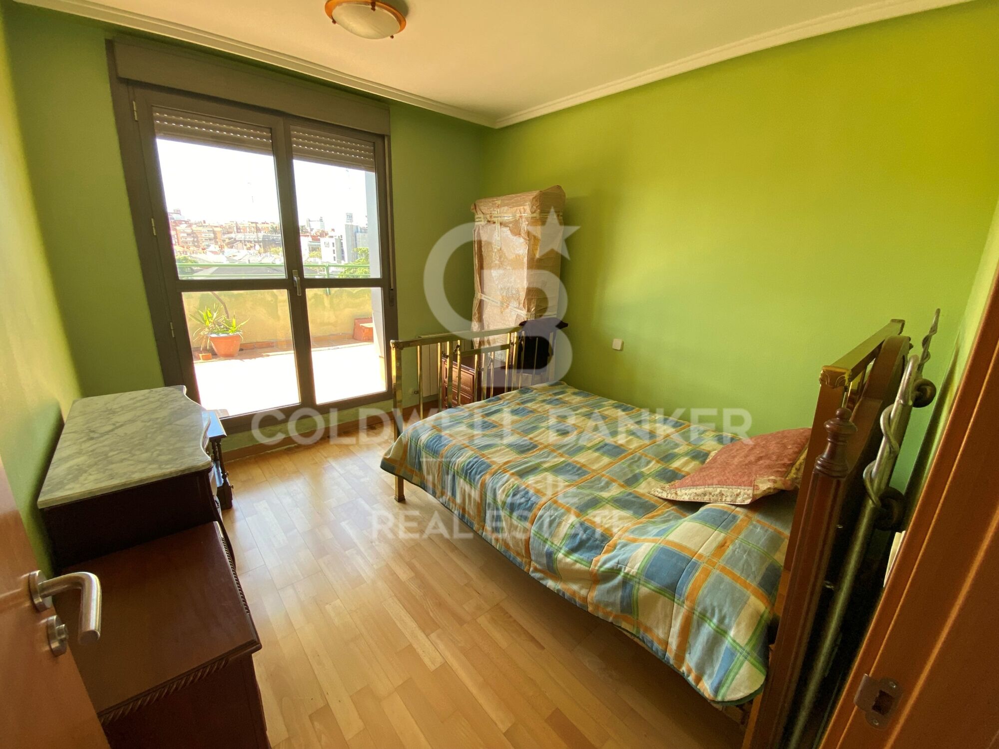 Penthouse with panoramic terrace in Salamanca