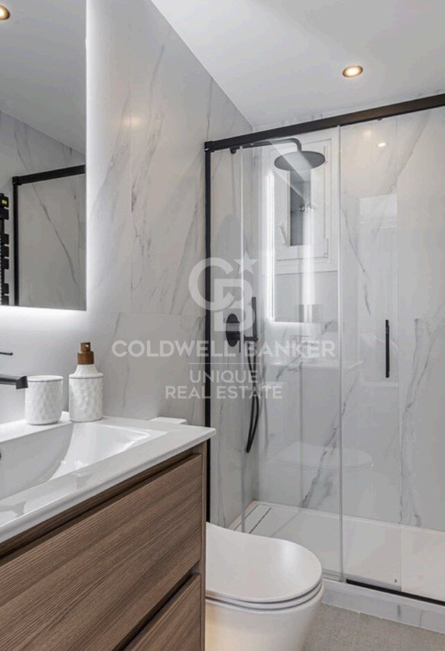 Renovated exterior flat in Chamberí, Madrid