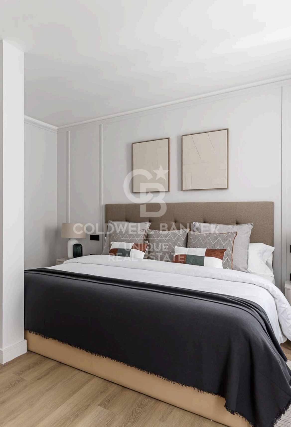 Renovated exterior flat in Chamberí, Madrid