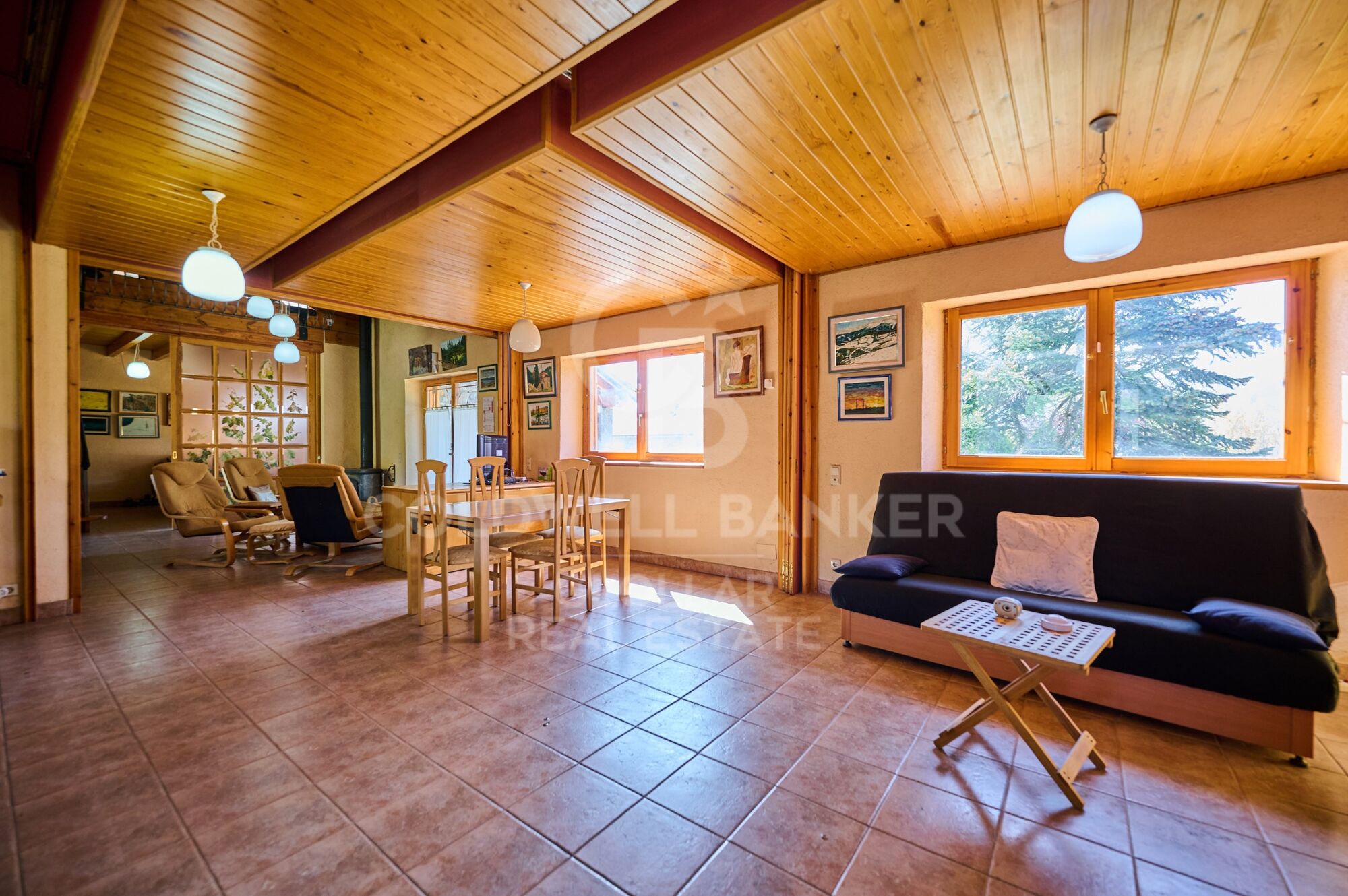 House 4 Bedrooms Sale Isòvol