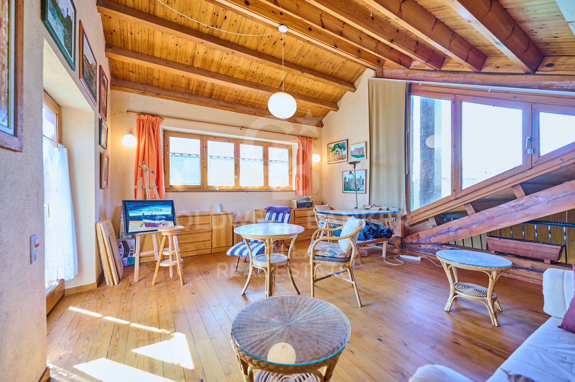 House 4 Bedrooms Sale Isòvol