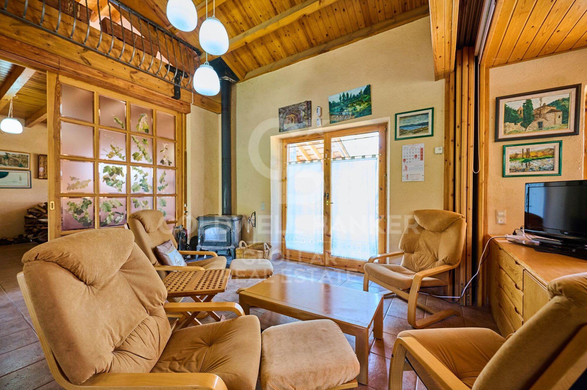 House 4 Bedrooms Sale Isòvol