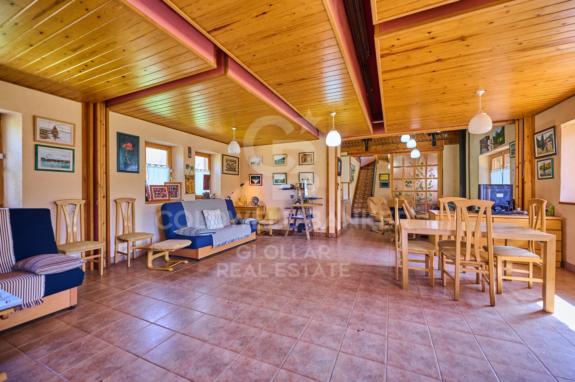 House 4 Bedrooms Sale Isòvol