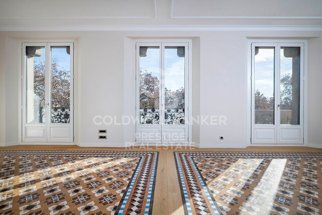 Last units facing the Port of Barcelona.