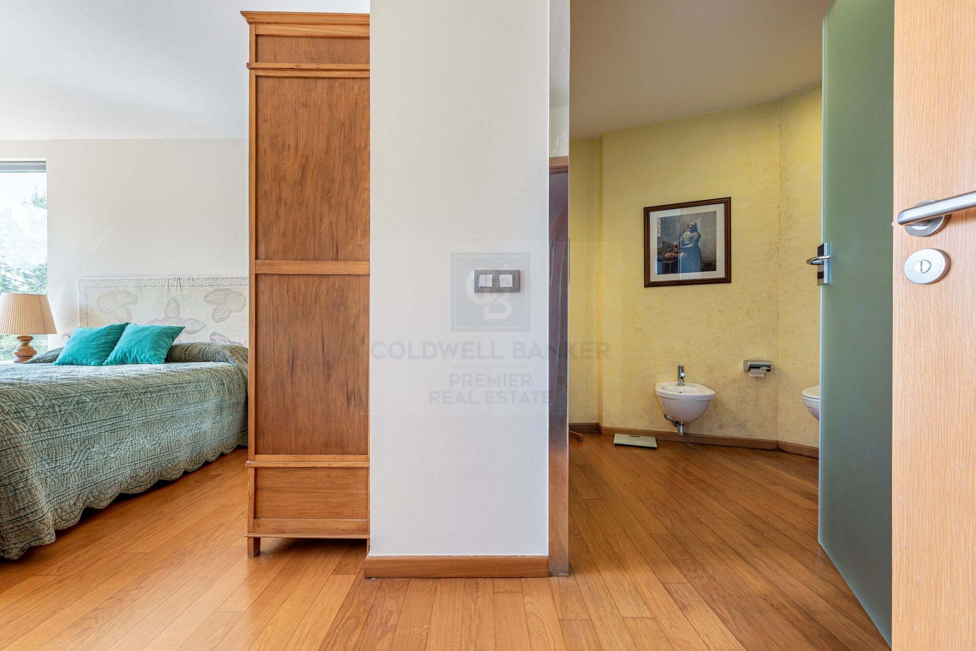 Contemporary villa with panoramic sea views in Tarragona