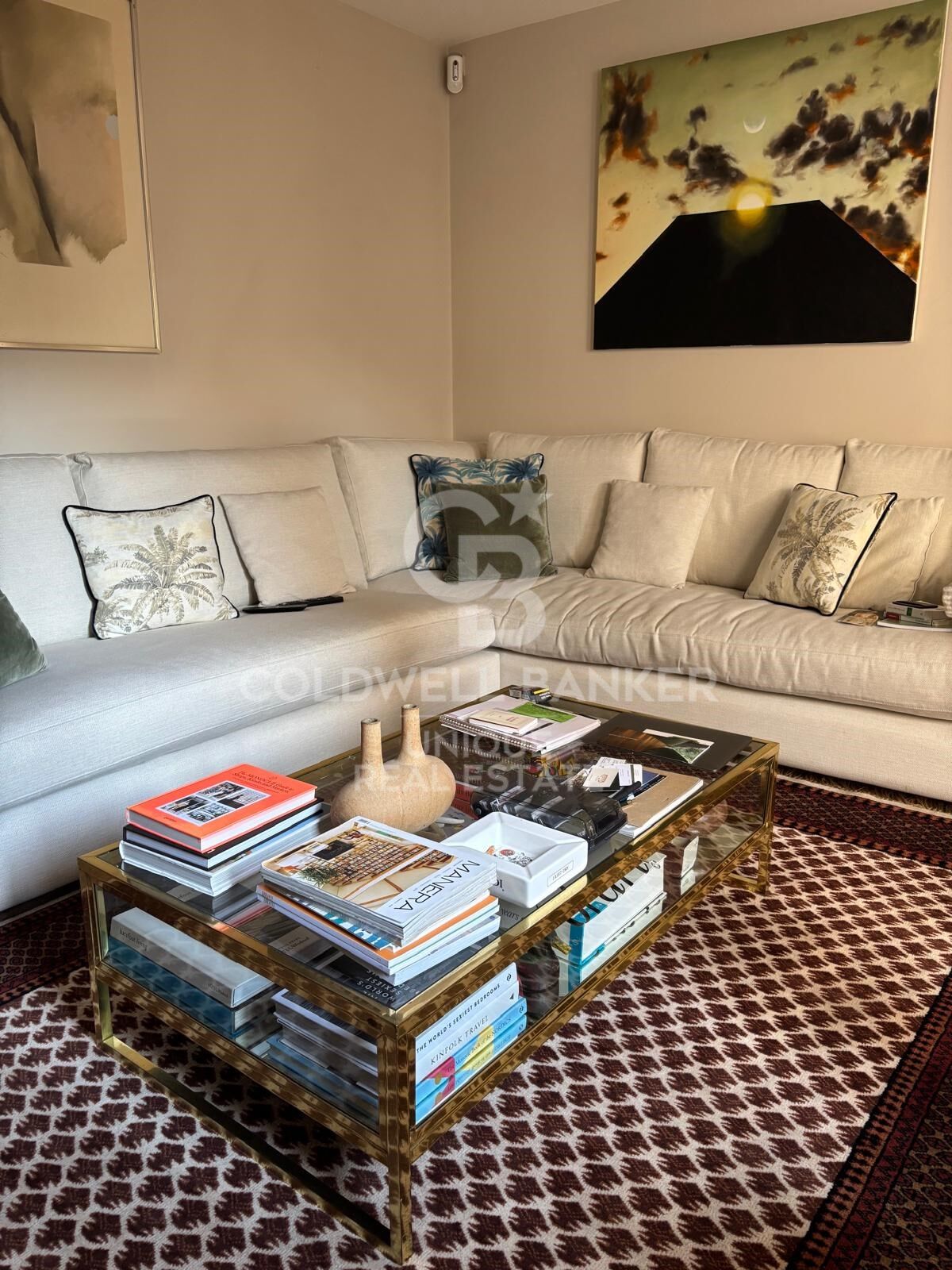 Penthouse with terrace with 2 bedrooms in El Viso tastefully renovated