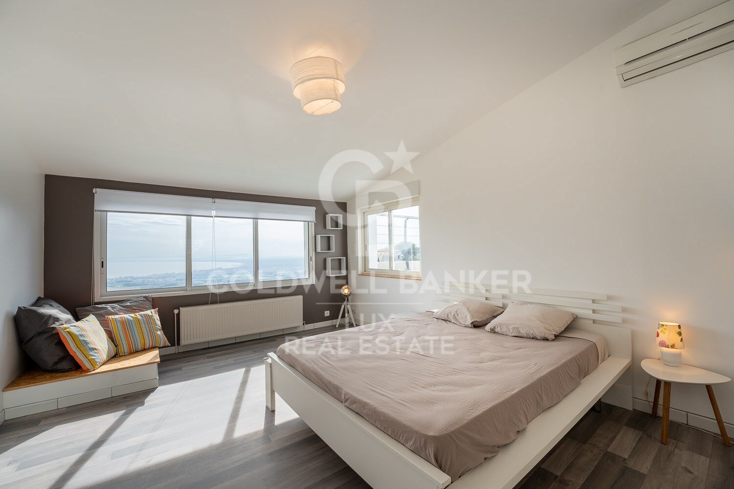 Villa con vistas al mar en las alturas de Roses, Mas Fumats